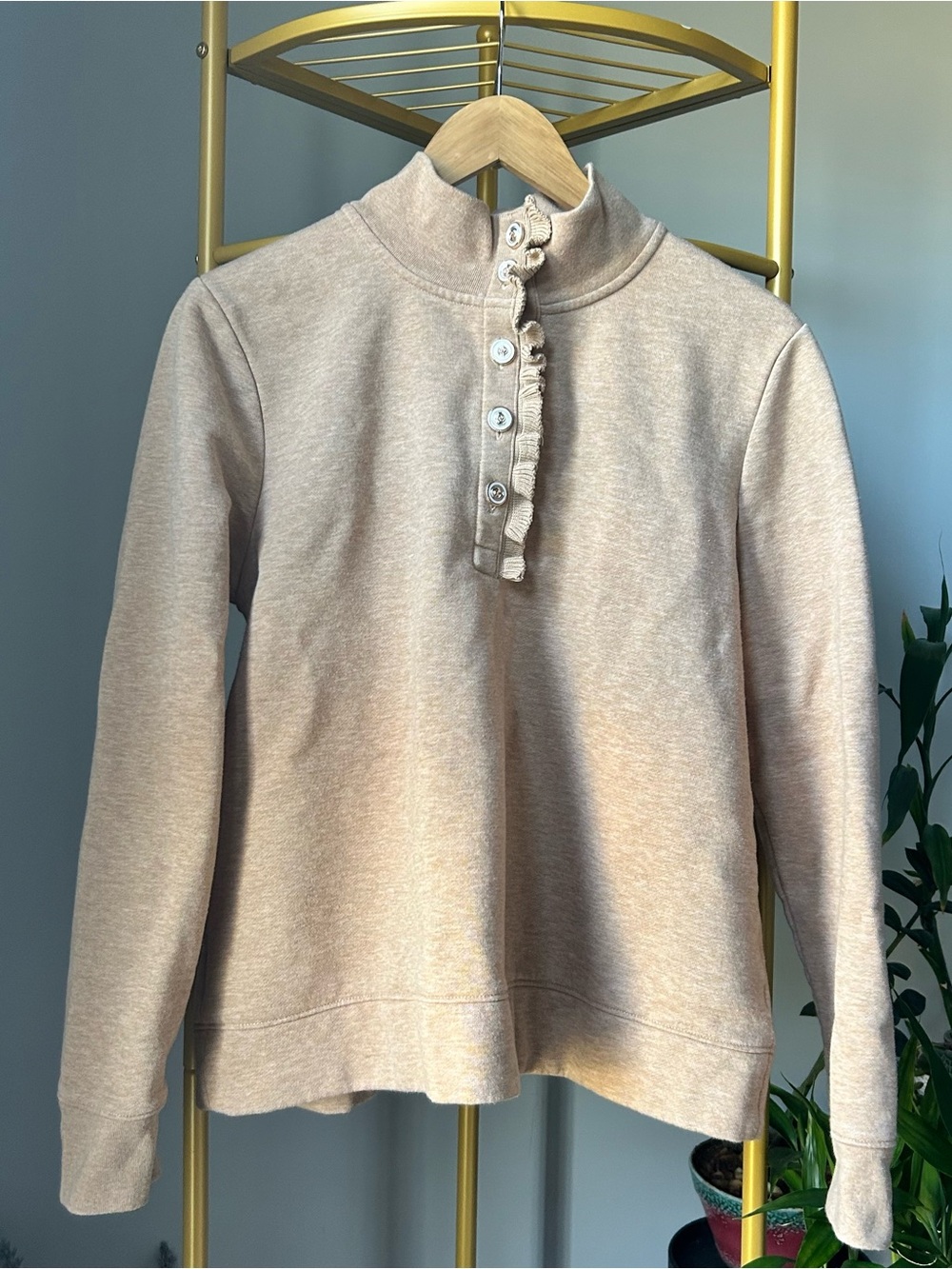 Tablots preppy RUFFLE PLACKET MOCKNECK PULLOVER Henley sweater in caramel size L